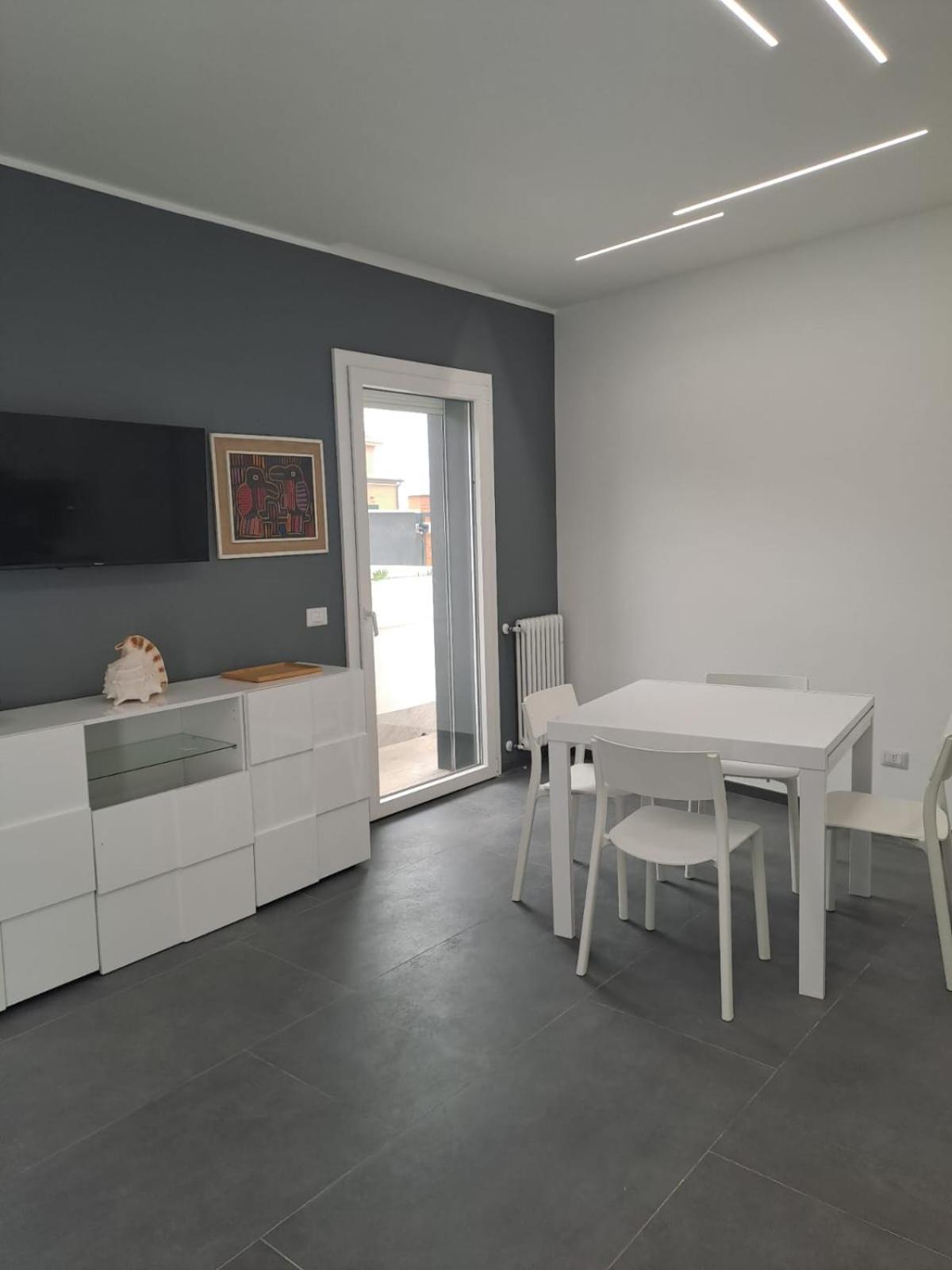 Apartment Sirene452 - -